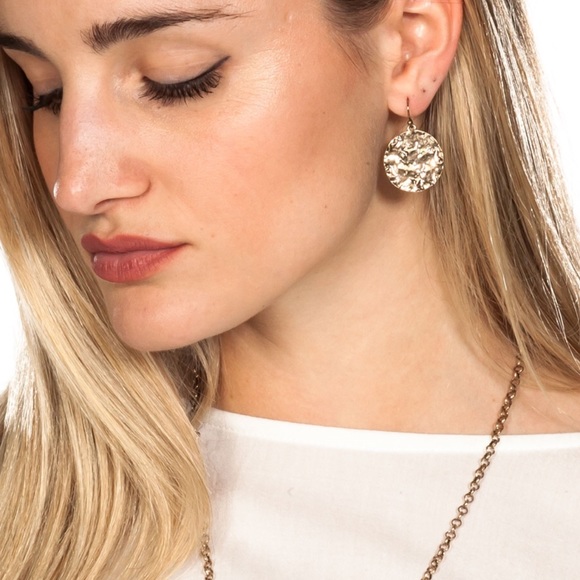 BOHO HAMMERED METAL STACKED NECKLACE & EARRINGS - Picture 2 of 4